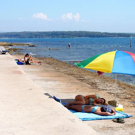By The Sea Novigrad - 24877 Apartman *
