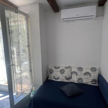 Apartment By The Sea Novigrad - 24877