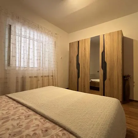 Apartment By The Sea Novigrad - 24877